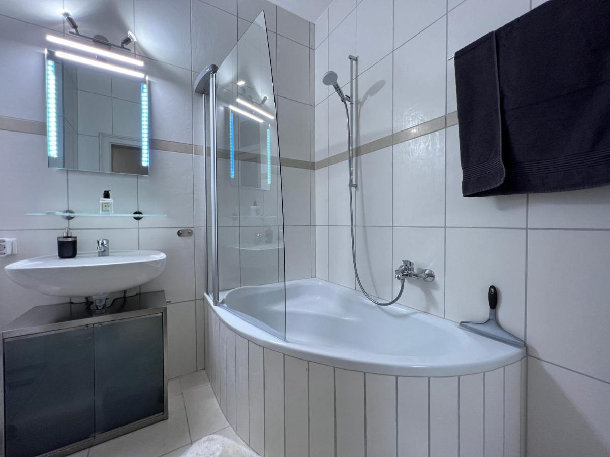 Vienna Design Apartment - Netflix&Coffee-Bar&Parking - nahe Schloss Schönbrunn Exterior foto